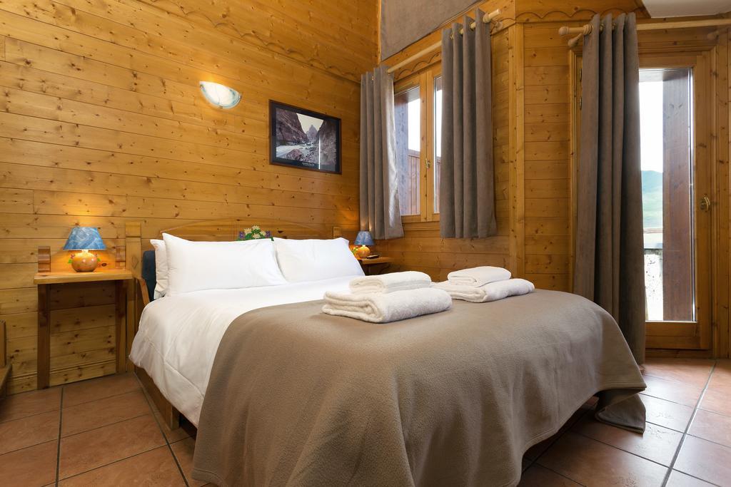 Madame Vacances Les Chalets Du Praz Ла План Стая снимка