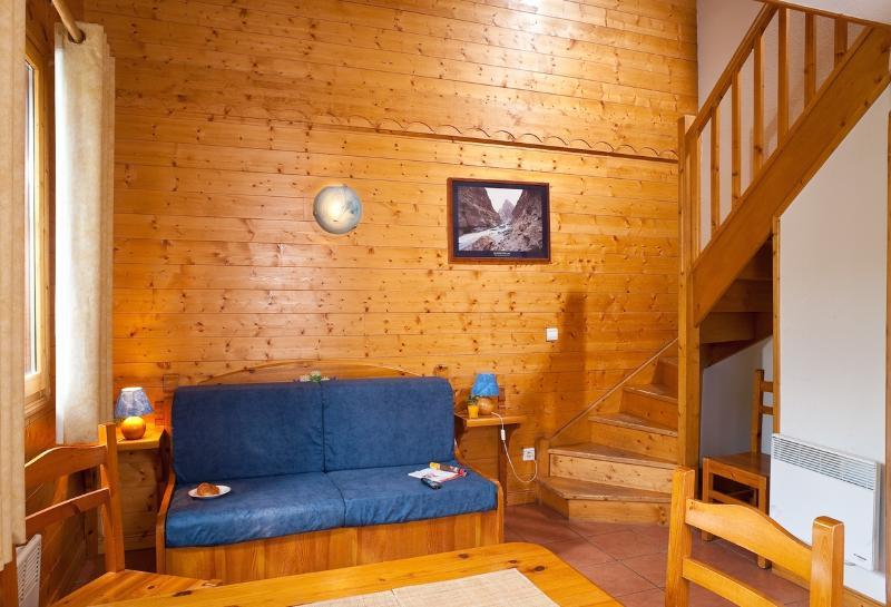 Madame Vacances Les Chalets Du Praz Ла План Екстериор снимка