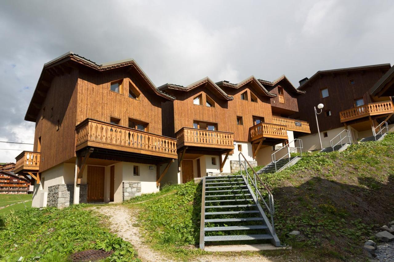 Madame Vacances Les Chalets Du Praz Ла План Екстериор снимка